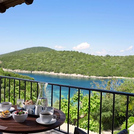 Movenpick Resort Agios Nikolaos Sivota Exterior photo