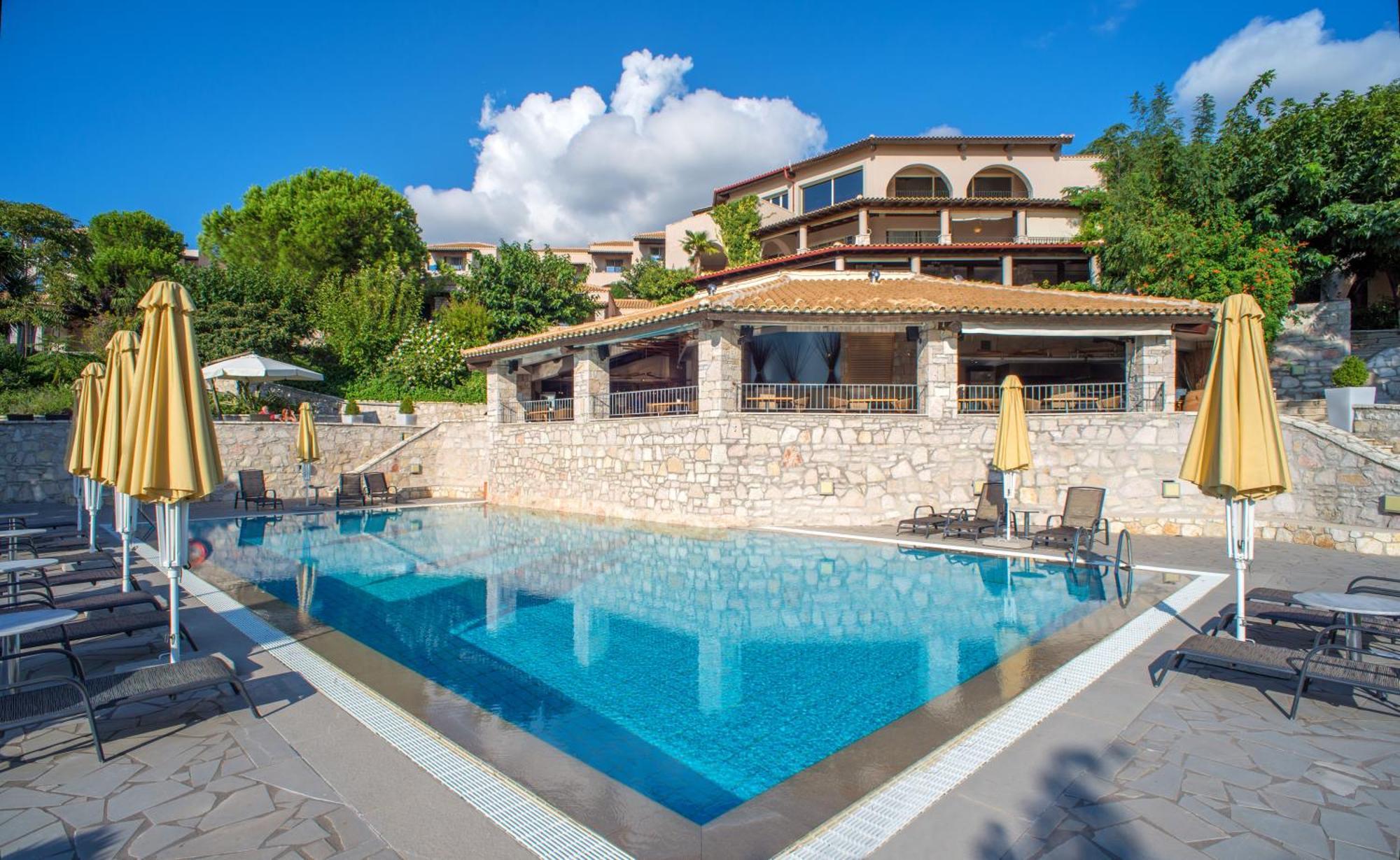 Movenpick Resort Agios Nikolaos Sivota Exterior photo